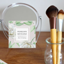 ヴィンテージ風の白い水彩花