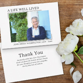 ヴィンテージ風プリント写真を使った「A Life Well Lived」デザインの葬儀用グッズ サンキューカード