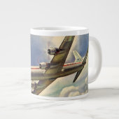 ヴィンテージ飛んでいるで世界中に雲が広がる飛行機 ジャンボコーヒーマグカップ (正面右)