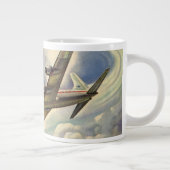 ヴィンテージ飛んでいるで世界中に雲が広がる飛行機 ジャンボコーヒーマグカップ (右)