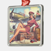 ヴィンテージ飛行機のピンアップイラストレーション メタルオーナメント (左)