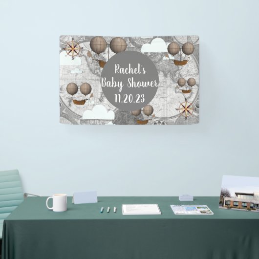 ヴィンテージ飛行船の飛行可能世界地図と雲 横断幕 (トレードショー)