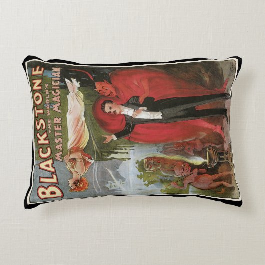 ヴィンテージ魔法ポスター、素晴らしブラックストーンマジシャン アクセントクッション (正面)