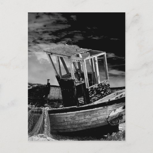 ヴィンテージ魚釣りボート。 ポストカード (正面)