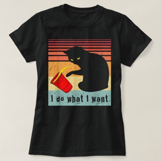 ヴィンテージ黒猫Red Cupで欲しいおもしろいこと Tシャツ (デザイン正面)