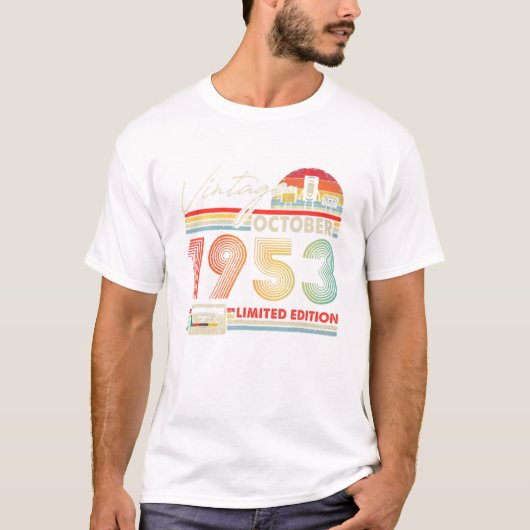 ヴィンテージ10月 68歳の誕生日 Tシャツ (正面)