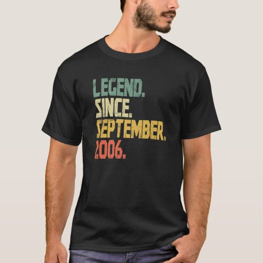 ヴィンテージ15歳 – 9月おもしろいからの伝説 Tシャツ (正面)