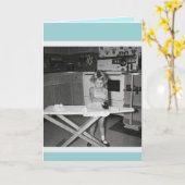 ヴィンテージ1950sガールアイロン掛けカード カード (黄色い花)