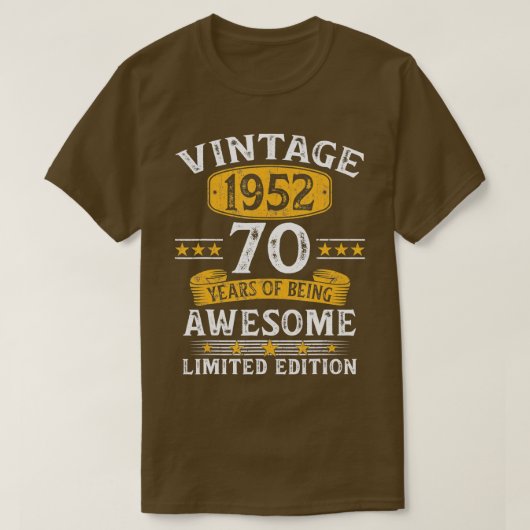 ヴィンテージ1952 70歳ギフト70歳誕生日ギフト Tシャツ (デザイン正面)