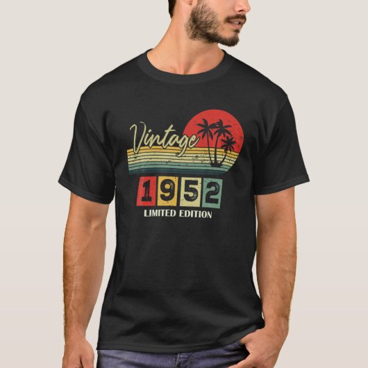ヴィンテージ1952 70th誕生日70歳ギフト男性W Tシャツ (正面)