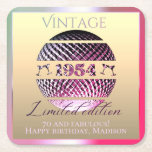 ヴィンテージ1954年70th birthday pink スクエアペーパーコースター<br><div class="desc">1954年ユニークの人々のための美しい70歳のバースデ生まれィーショー。1954年のヴィンテージディスコのボールはピンクで、碑文は金色の黄色の背景に限定版。お祝いまたはあいさつカスタマイズのペルソナライズ可能な文字句。</div>