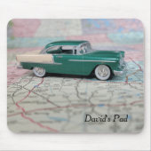 ヴィンテージ1955マップ上の車 マウスパッド (正面)