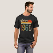 ヴィンテージ1960 生まれ年1960年62番目の誕生日・ギフト62 Tシャツ (正面フル)