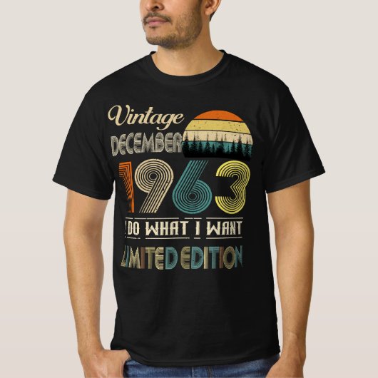 ヴィンテージ1963年12月Tシャツレトロスタイル誕生日 Tシャツ (正面)
