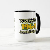 ヴィンテージ1964年 – 完全熟成 マグカップ (正面右)