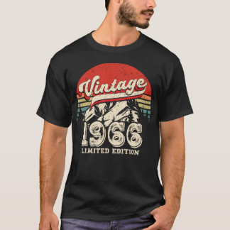 ヴィンテージ1966年 誕生日 レトロ アウトドア 60歳の誕生日 Tシャツ