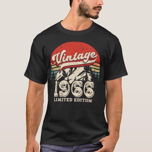 ヴィンテージ1966年 誕生日 レトロ アウトドア 60歳の誕生日 Tシャツ (正面)