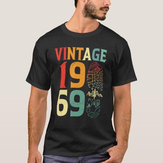 ヴィンテージ1969 53歳の誕生日キャンピングハイキング Tシャツ (正面)