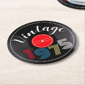 ヴィンテージ1975レトロストライプレコード50誕生日 ラウンドペーパーコースター (アングル)