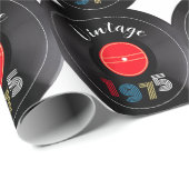 ヴィンテージ1975レトロストライプレコード50誕生日 ラッピングペーパー (ロールコーナー)