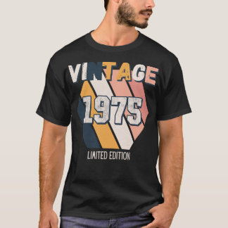ヴィンテージ1975年以来の誕生日レトロおもしろい Tシャツ