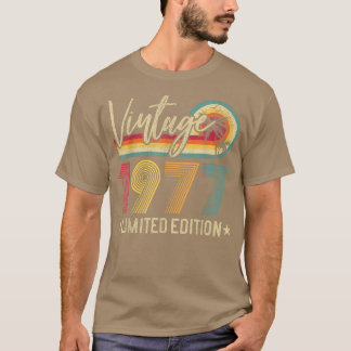 ヴィンテージ1977レトロ45th誕生日ギフト限定編集 tシャツ