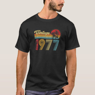 ヴィンテージ1977年1977年46誕生日46年 Tシャツ
