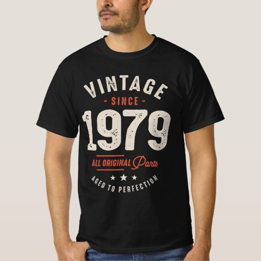 ヴィンテージ1979年以来 – 43番目の誕生日レトロクラシック Tシャツ (正面)