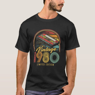 ヴィンテージ1980レトロカセット1980 42番目の誕生日42 Tシャツ