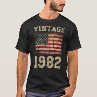ヴィンテージ1982アメリカ国旗の誕生日部隊 Tシャツ