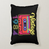 ヴィンテージ1984カラフルカセットテープ アクセントクッション (正面(垂直))