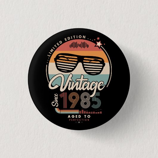 ヴィンテージ1985年以降 缶バッジ (正面)