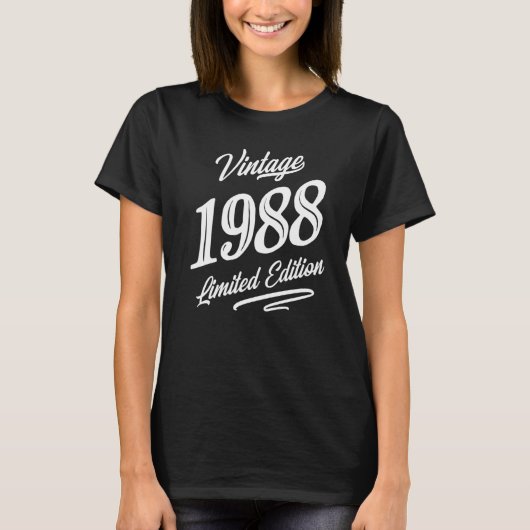 ヴィンテージ1988 34歳レトロ34誕生日グラフ Tシャツ (正面)