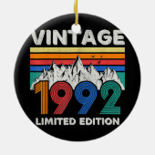 ヴィンテージ1992 30歳の誕生日30歳のギフトマン セラミックオーナメント (裏面)