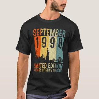 ヴィンテージ1998 24歳1998年9月24日バット Tシャツ