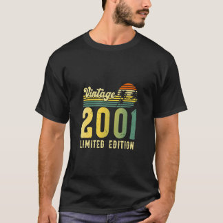 ヴィンテージ2001かわいい誕生日グラフィック Tシャツ