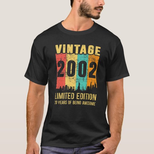 ヴィンテージ2002 20歳20誕生日 Tシャツ (正面)