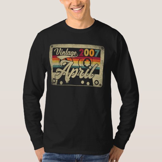 ヴィンテージ2007年4月18誕生日18歳フーン Tシャツ (正面)