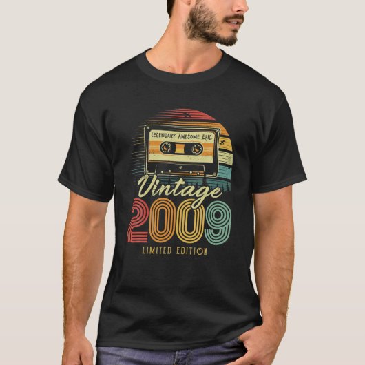 ヴィンテージ2009レトロカセット2009 13rd誕生日13 tシャツ (正面)