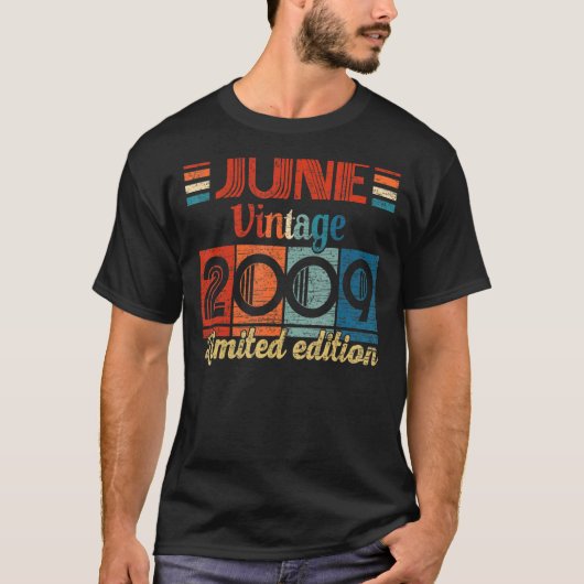 ヴィンテージ2009年6月13誕生日13歳 Tシャツ (正面)