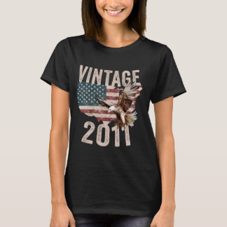 ヴィンテージ2011ハングルイーグルアメリカ国旗の国 Tシャツ