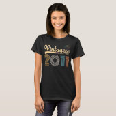 ヴィンテージ2011レトロ誕生日ギフト Tシャツ (正面フル)