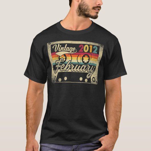 ヴィンテージ2012年2月11誕生日11歳 Tシャツ (正面)