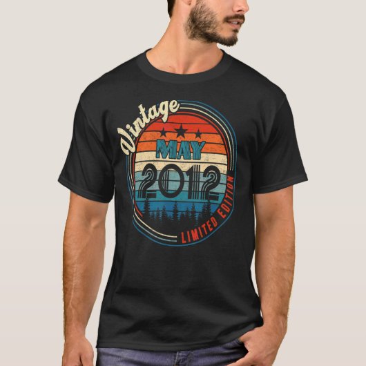 ヴィンテージ2012年5月10歳誕生日 Tシャツ (正面)