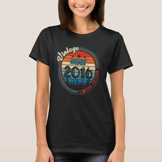 ヴィンテージ2016年5月6歳誕生日 Tシャツ (正面)