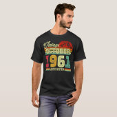 ヴィンテージ61誕生日素晴らし1961年10月以来1 Tシャツ (正面フル)