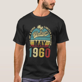 ヴィンテージ62歳1960年5月デコレーション62nd Bir Tシャツ