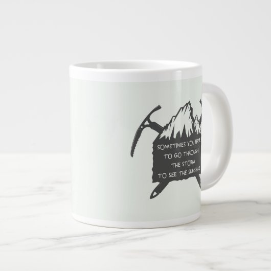 ヴィンテージ·アドベンチャー·ロゴ·バッジ ジャンボコーヒーマグカップ (正面右)