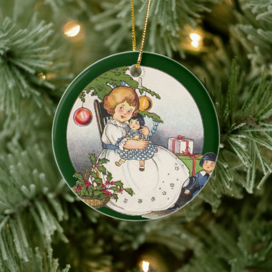 ヴィンテージ クリスマス、幸せな女の子が人形で遊ぶ セラミックオーナメント (ツリー)