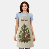 ヴィンテージ クリスマス 飾られたヴィクトリア様式のツリー エプロン (着用した状態)